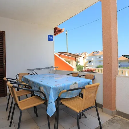 Apartment By The Sea Slatine, Ciovo - 16131 *