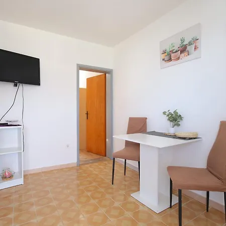 Apartman By The Sea Slatine, Ciovo - 16131 *