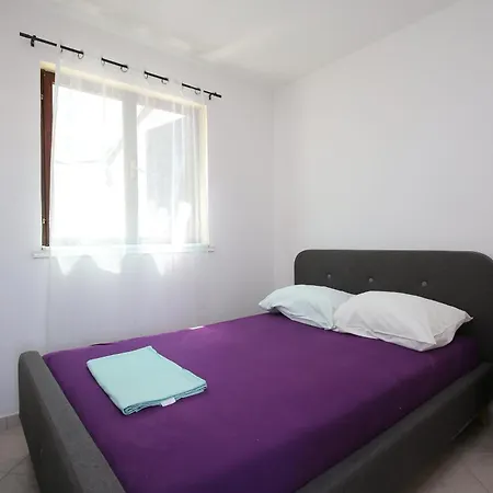 By The Sea Slatine, Ciovo - 16131 Apartman *